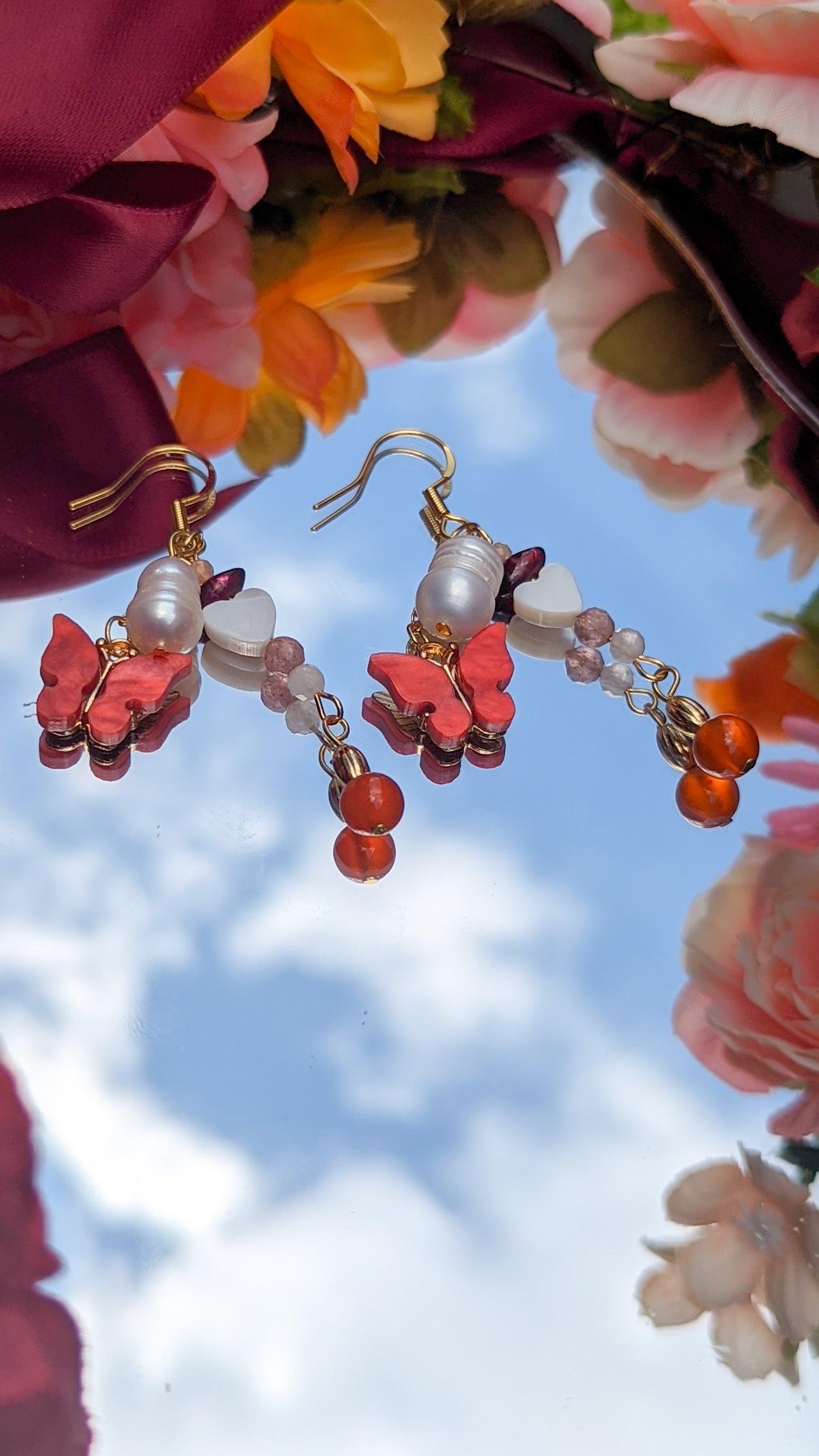 Aponi - butterfly earrings